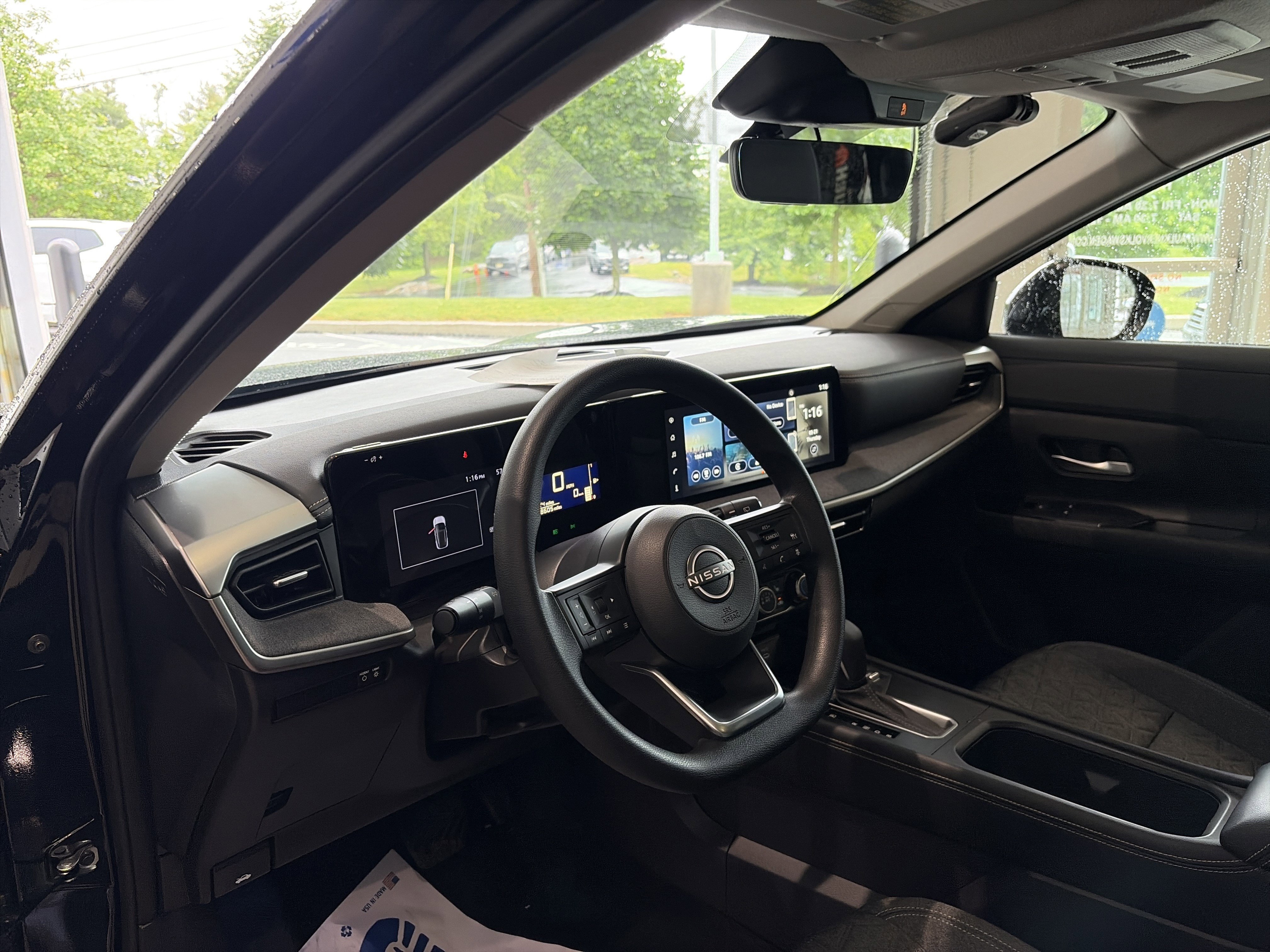 Used 2025 Nissan Kicks SV w/ SV Premium Package AWD/4WD image 21