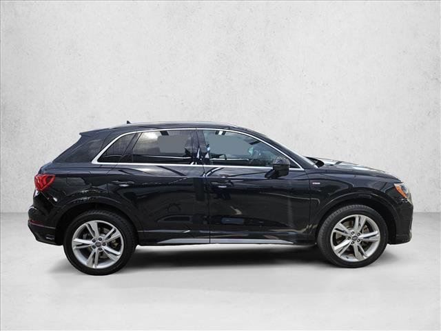 Used 2020 Audi Q3 2.0T Premium AWD/4WD image 4