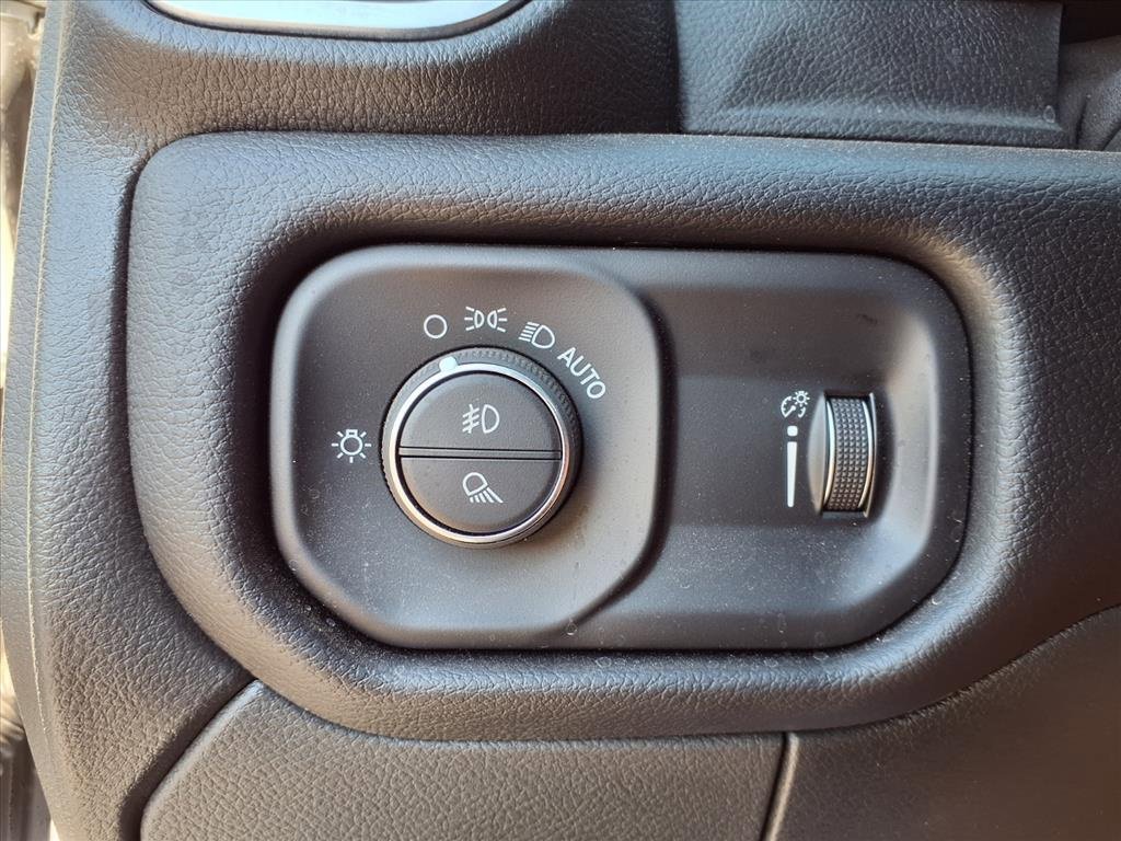 Used 2025 RAM 5500 Tradesman image 21