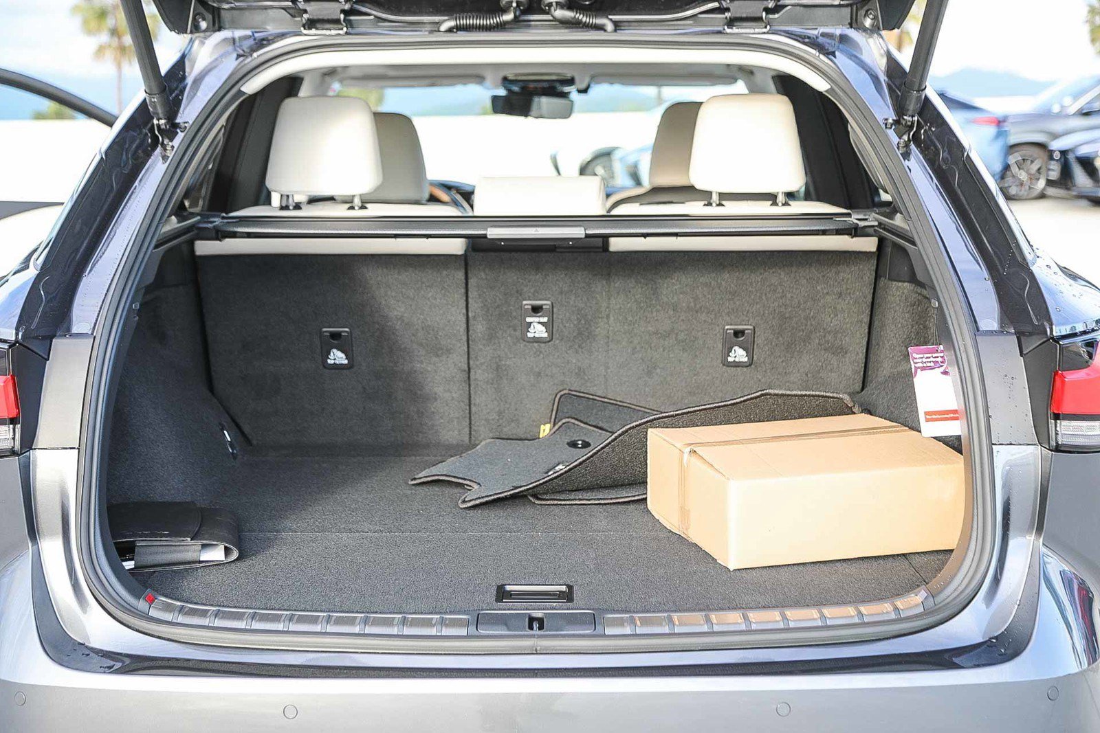 New 2026 Lexus RX 450h 450h+ Luxury image 25