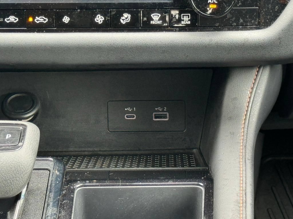 Used 2025 Nissan Pathfinder Rock Creek AWD/4WD image 18