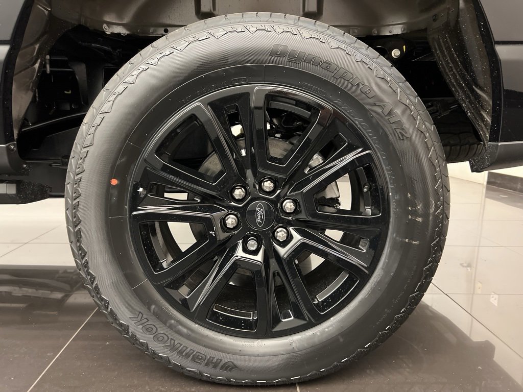 New 2025 Ford F150 Platinum w/ Equipment Group 702A High image 7