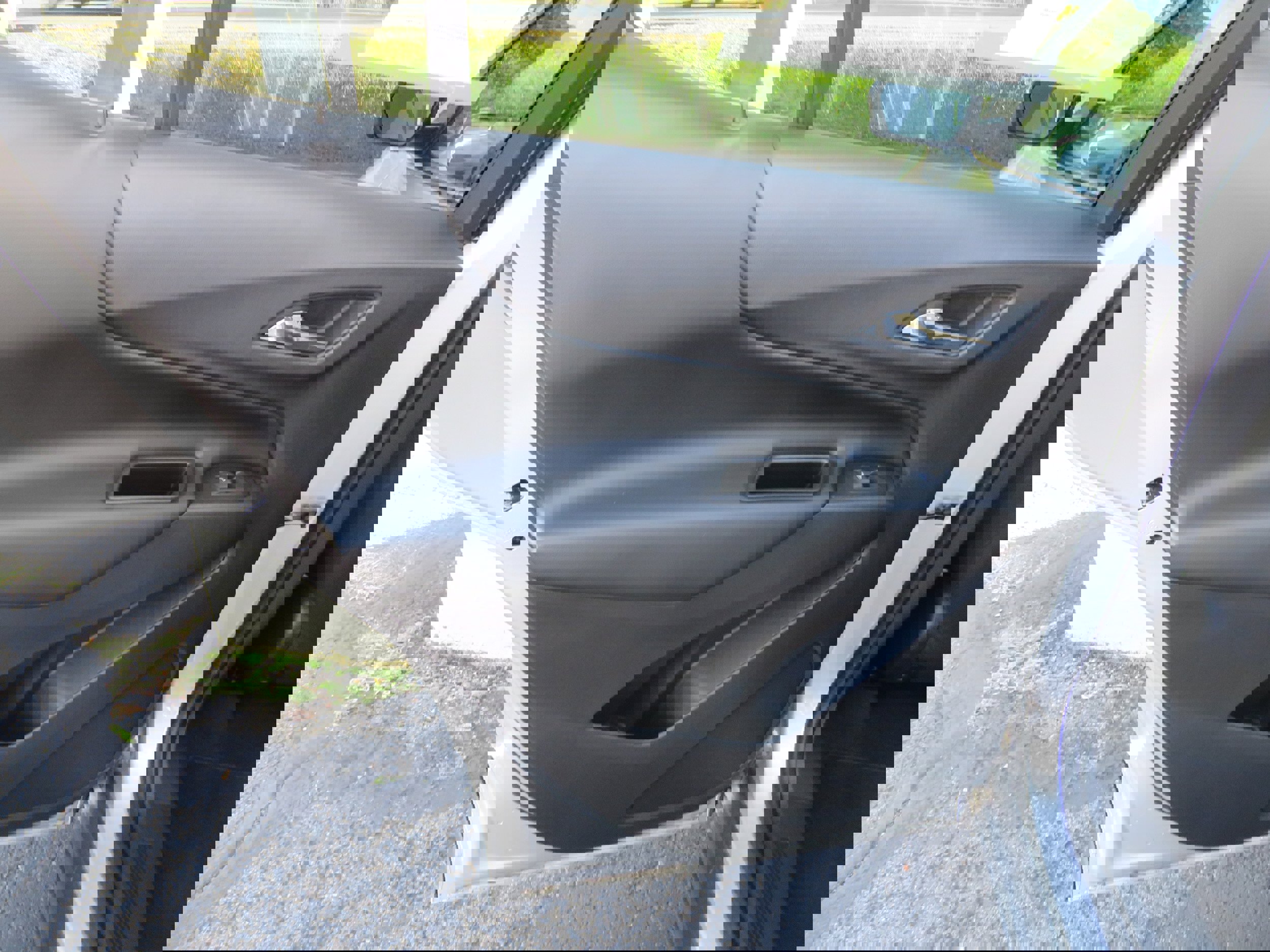 Used 2018 Chevrolet Equinox LT image 9