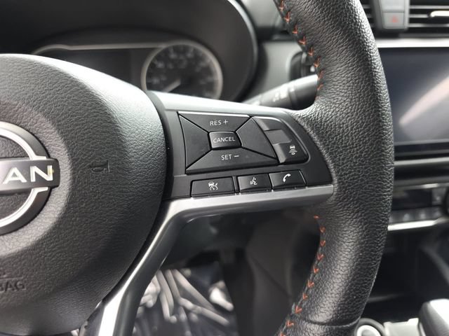 Used 2024 Nissan Versa SR FWD image 18