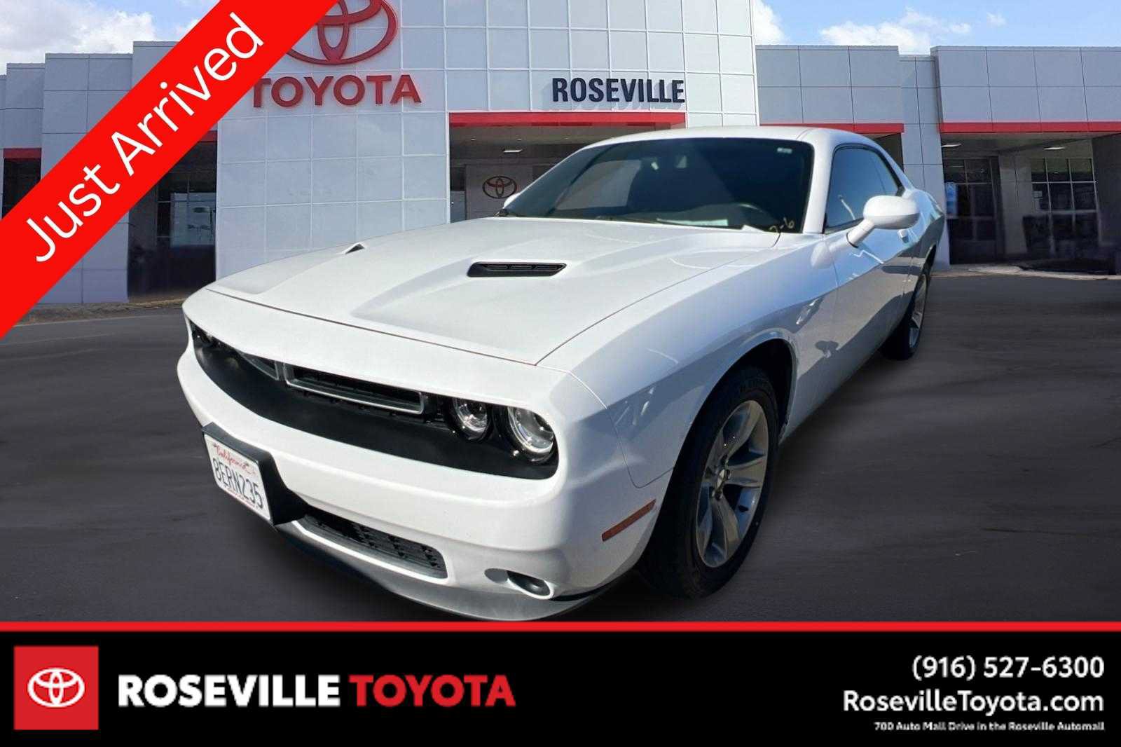 Used 2018 Dodge Challenger SXT RWD video 1
