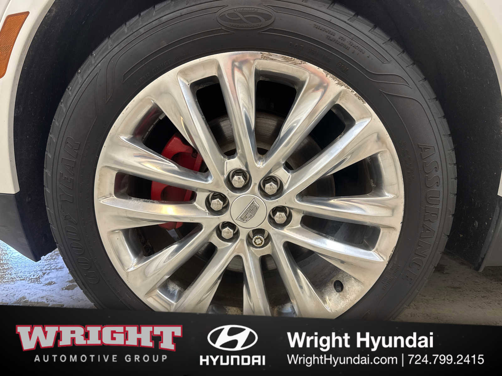 Used 2017 Cadillac XT5 Platinum AWD/4WD image 8