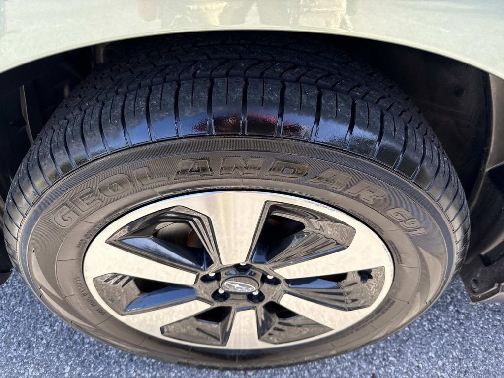 Used 2018 Subaru Forester 2.5i Limited image 12