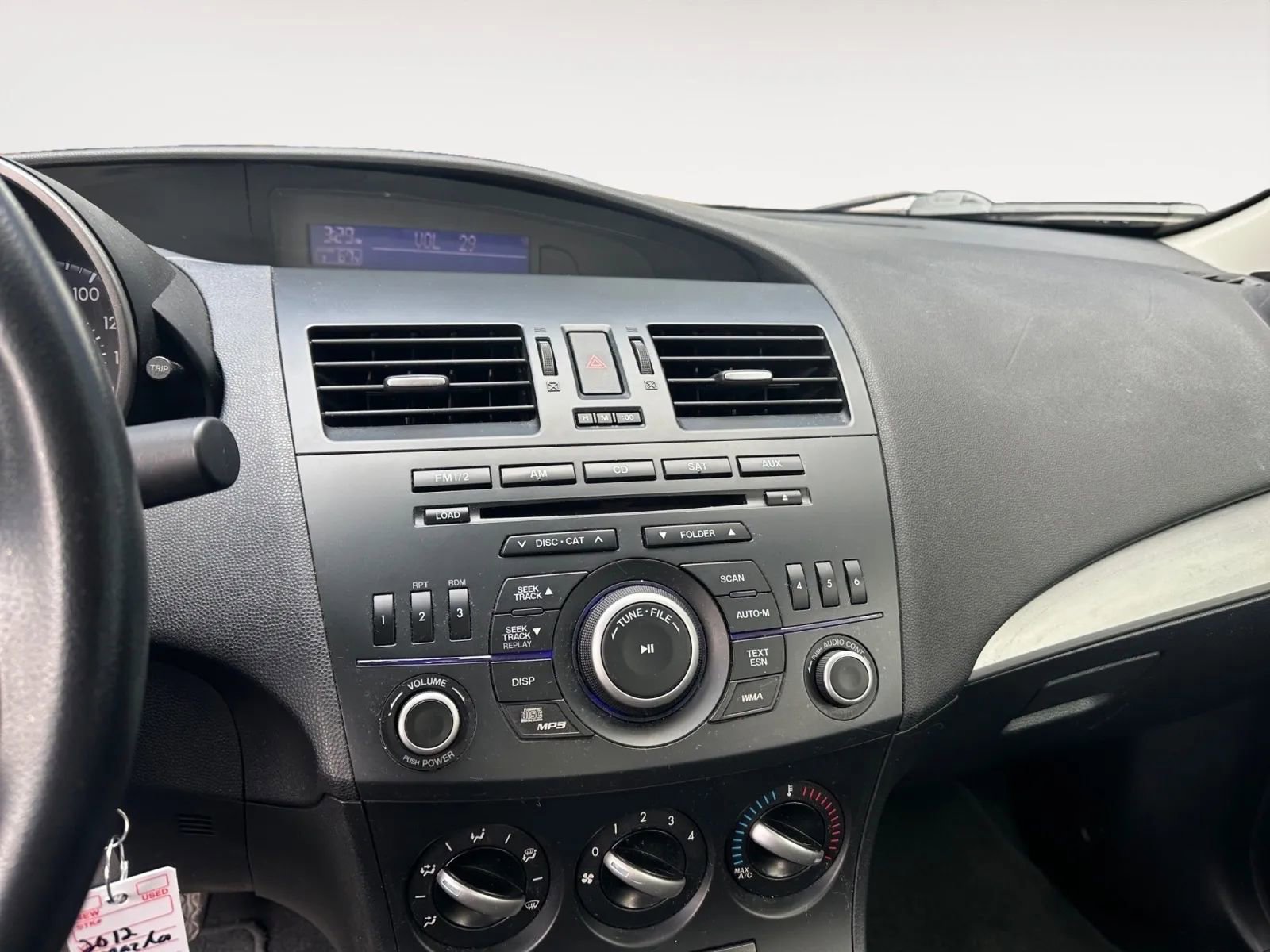 Used 2012 MAZDA MAZDA3 i Sport FWD image 13