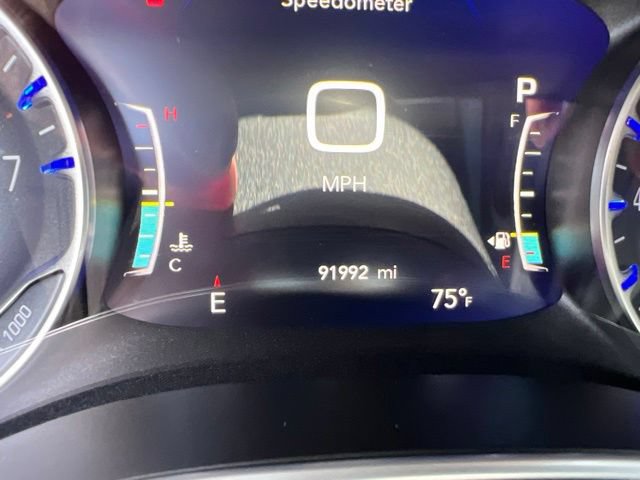 Used 2018 Chrysler Pacifica Limited FWD image 12