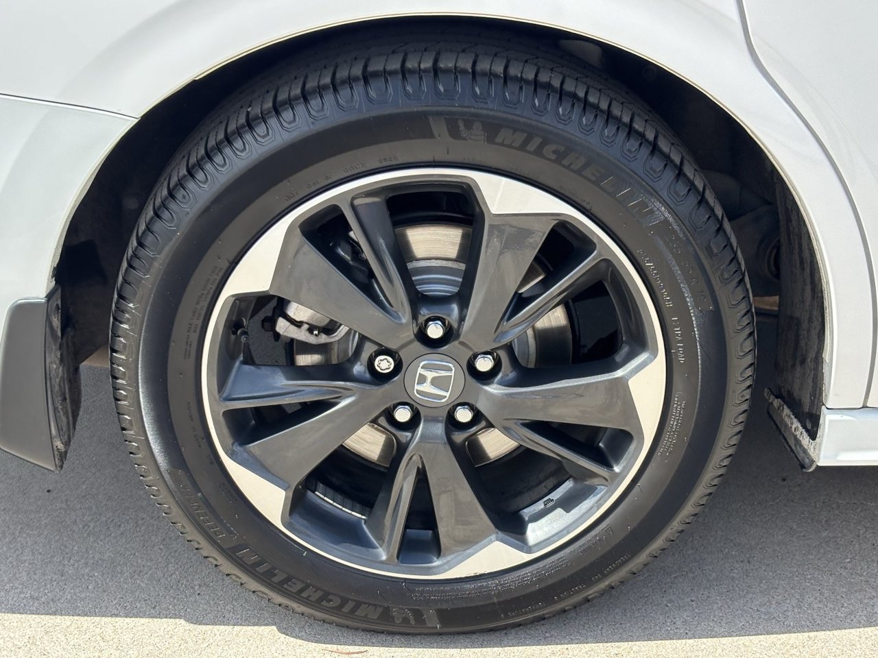 Certified 2024 Honda Odyssey Elite image 7