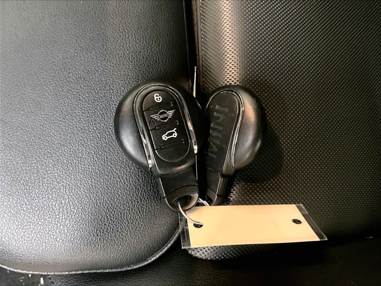 Used 2024 MINI Cooper SE FWD image 13