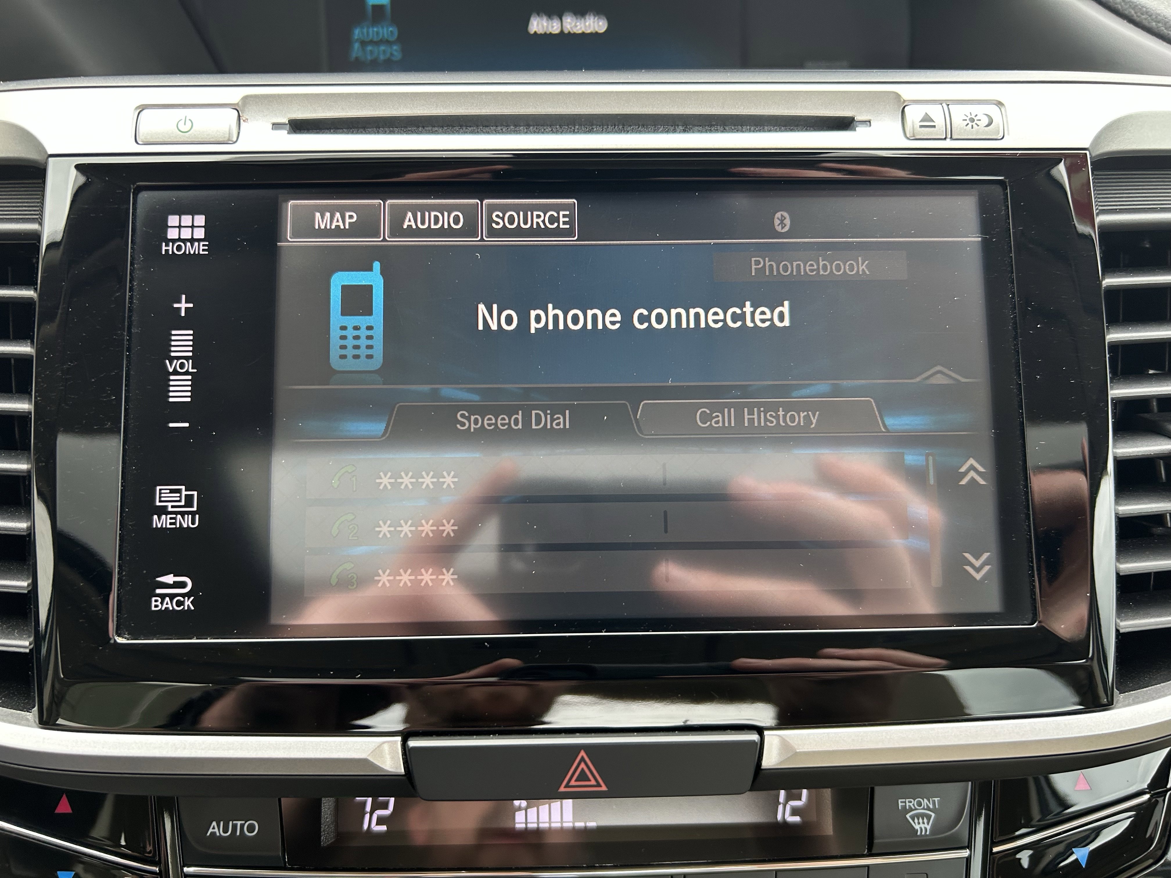 Used 2016 Honda Accord Touring image 11