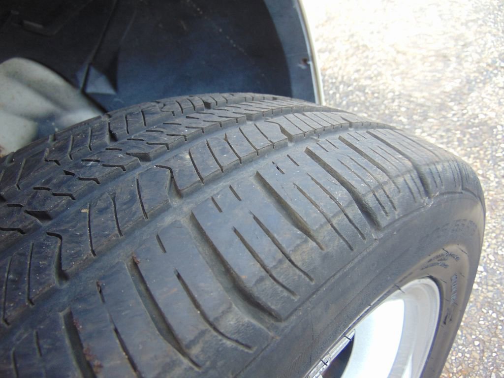 Used 2007 Chrysler PT Cruiser Convertible w/ Spring Special Group image 25