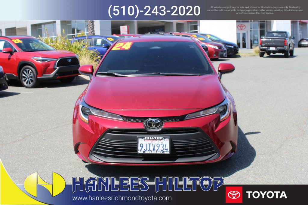 Used 2024 Toyota Corolla LE FWD image 4