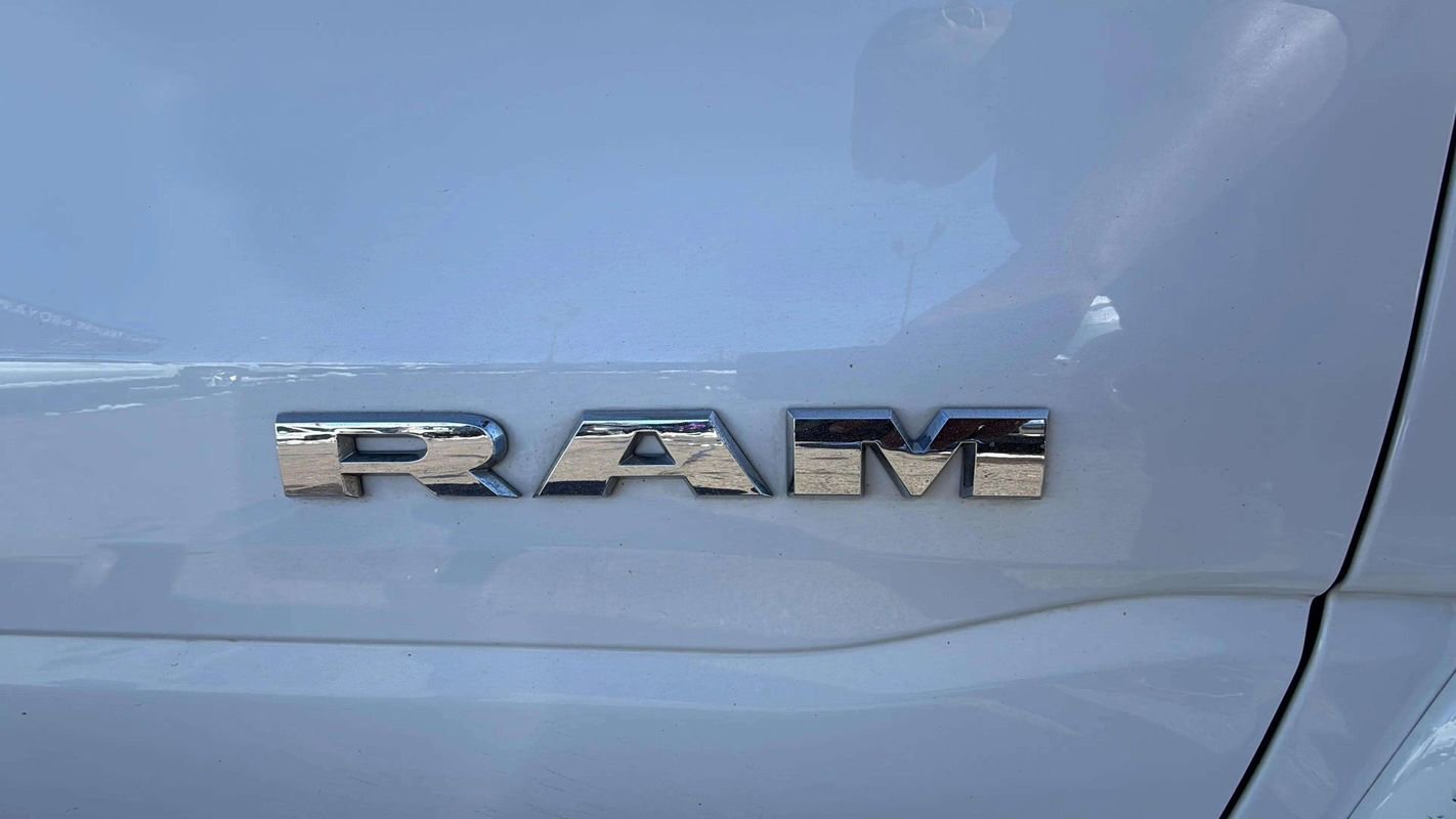 Used 2021 RAM 1500 Laramie w/ Sport Appearance Package image 17