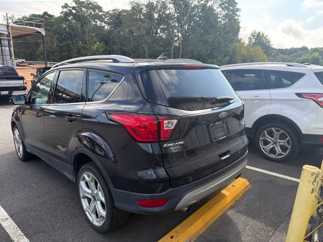 Used 2019 Ford Escape Titanium FWD image 4