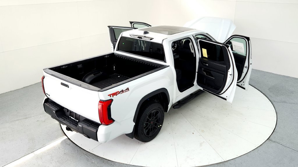 Used 2024 Toyota Tundra Limited w/ TRD Off-Road Package AWD/4WD image 20