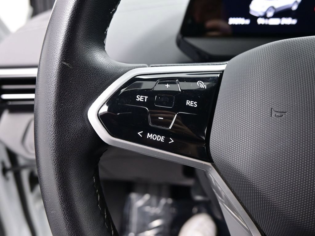 Used 2023 Volkswagen ID.4 Pro S image 18