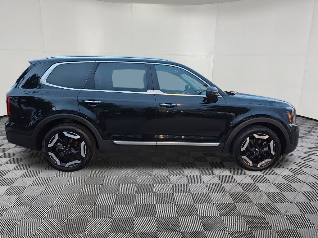 Used 2025 Kia Telluride S AWD/4WD image 8