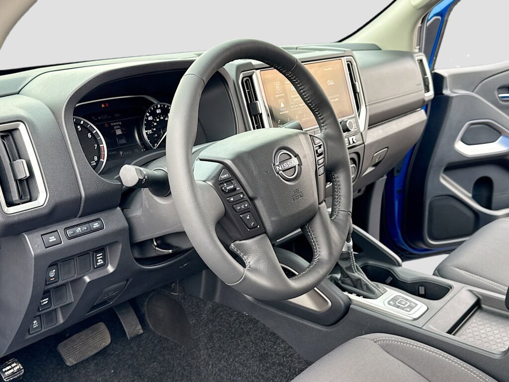 New 2026 Nissan Frontier SV image 4