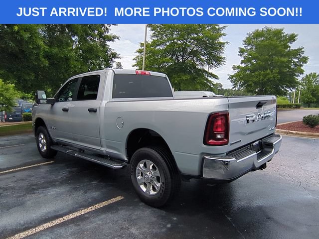 Certified 2026 RAM 2500 Big Horn AWD/4WD image 3