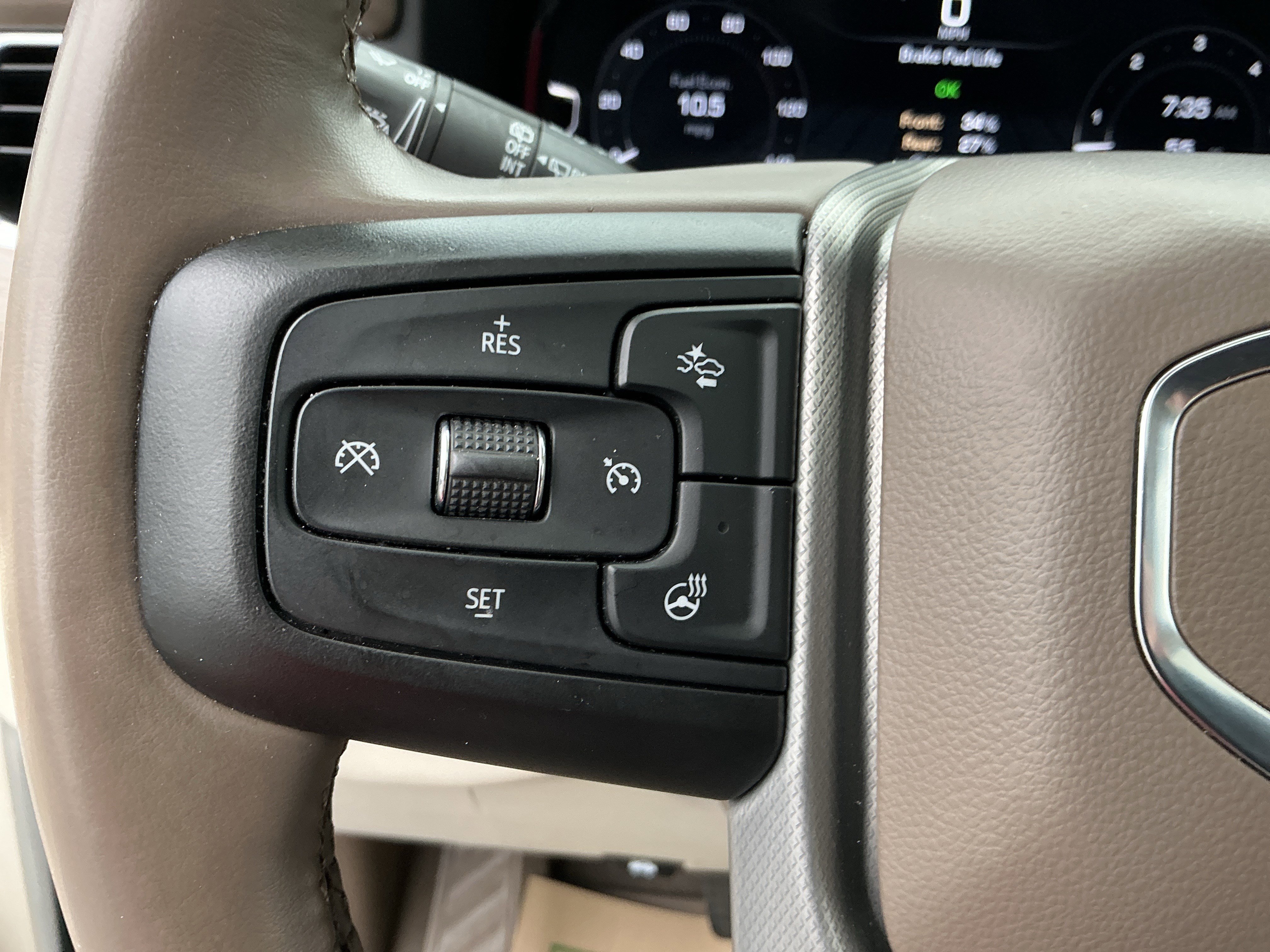Used 2023 GMC Yukon Denali AWD/4WD image 12