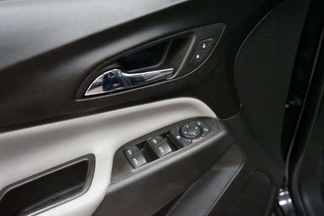 Used 2023 Chevrolet Equinox LS w/ Driver Confidence II Package image 24
