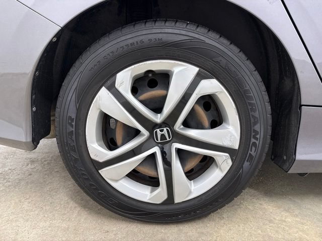 Used 2018 Honda Civic LX image 11