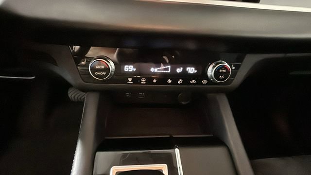 Used 2024 Mitsubishi Outlander SE AWD/4WD image 22