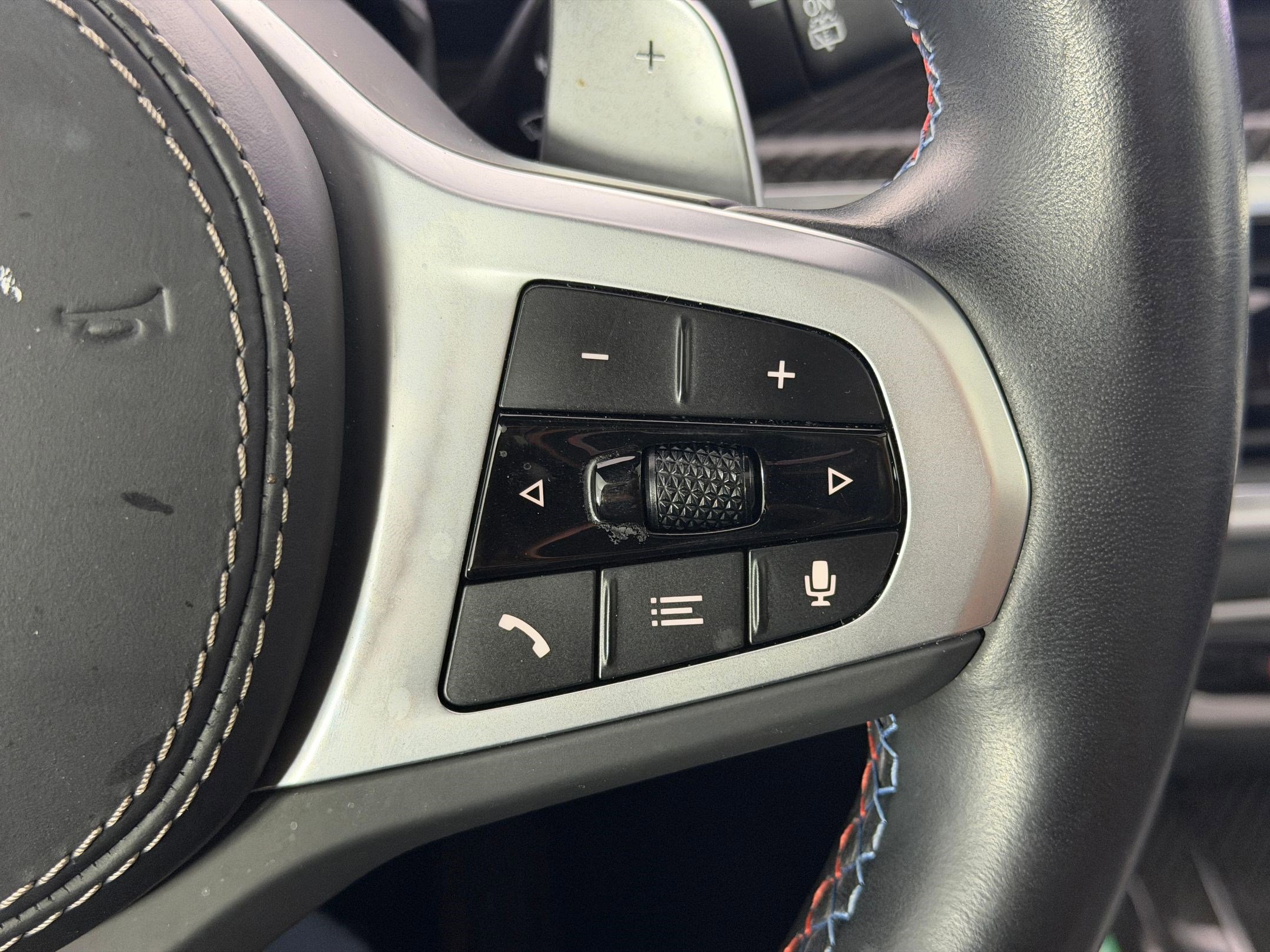 Certified 2024 BMW X7 M60i w/ Climate Comfort Package image 28