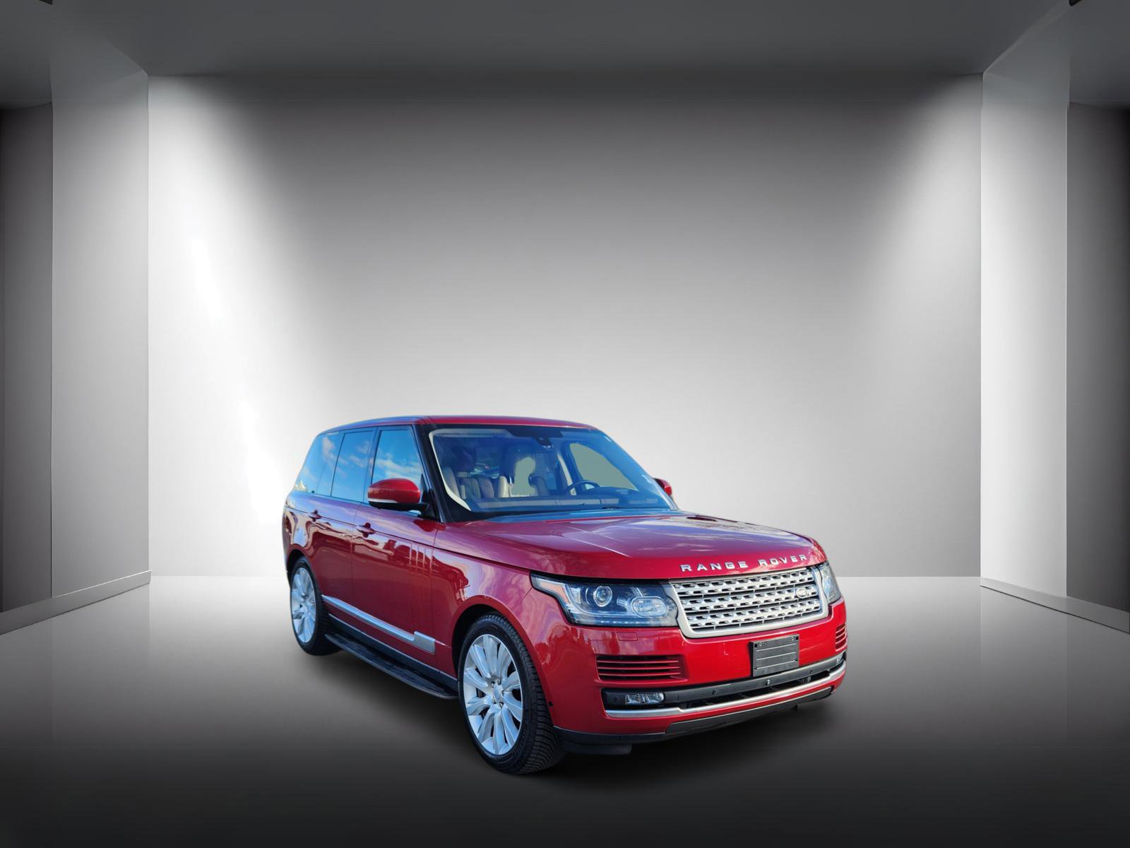 Used 2016 Land Rover Range Rover Supercharged image 4