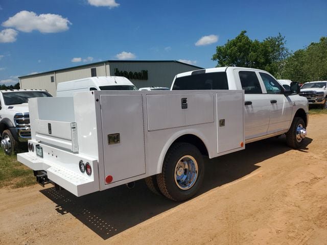 New 2026 RAM 3500 Tradesman w/ Chrome Appearance Group A AWD/4WD image 7