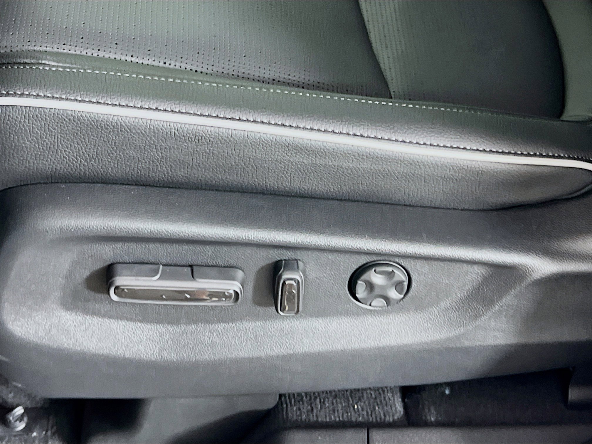 New 2026 Honda Odyssey Elite image 14