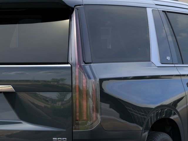 New 2026 Cadillac Escalade ESV Luxury AWD/4WD image 11