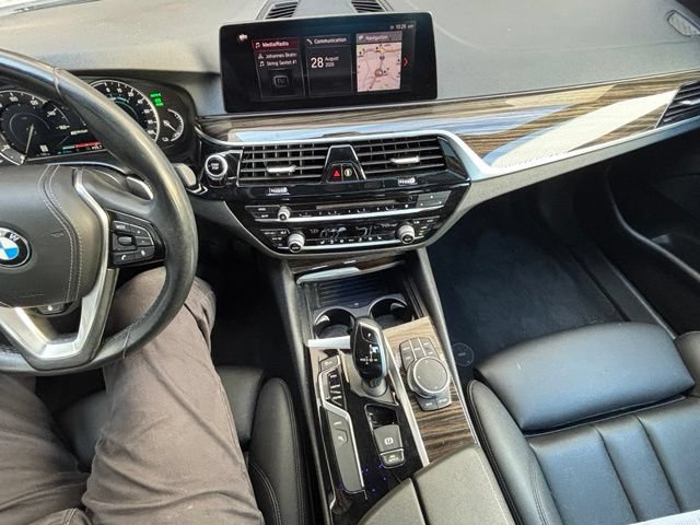 Used 2019 BMW 530e xDrive AWD/4WD image 31