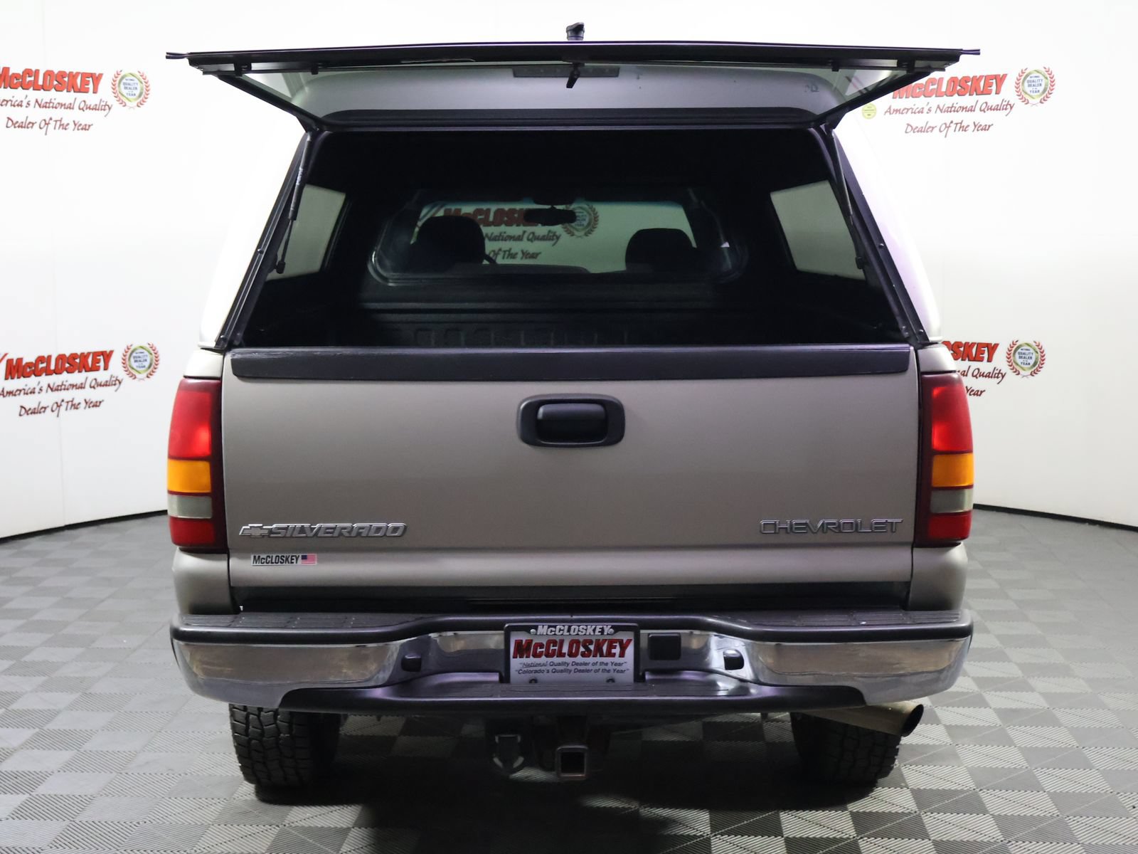 Used 2002 Chevrolet Silverado 2500 LS w/ Electrical Convenience Pkg AWD/4WD image 9