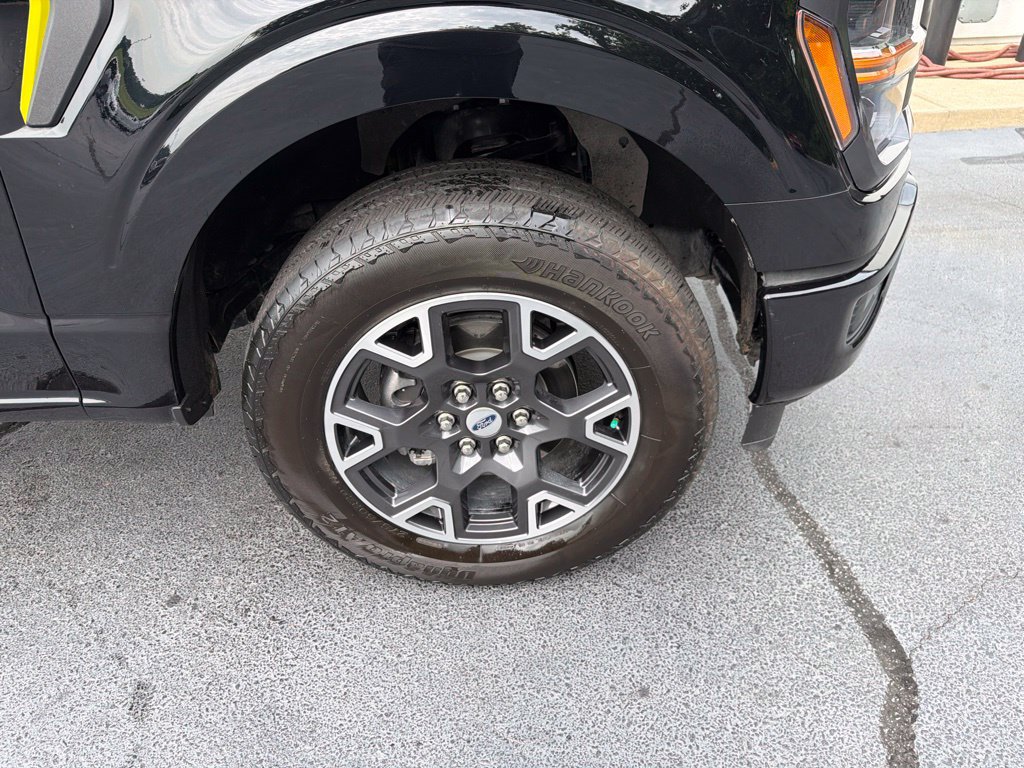 Used 2025 Ford F150 STX w/ Equipment Group 200A AWD/4WD image 18