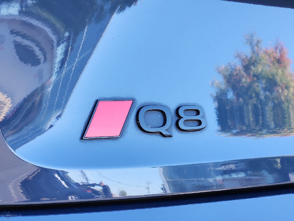 Certified 2024 Audi Q8 e-tron Premium Plus AWD/4WD image 27