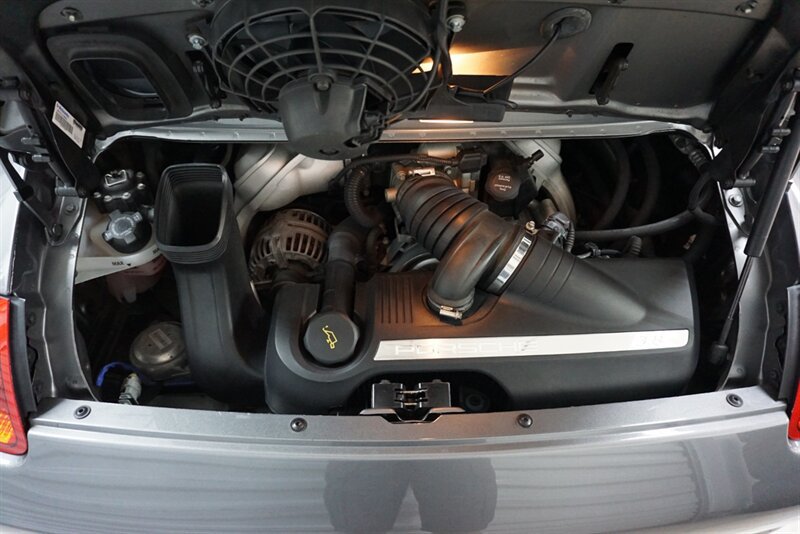 Used 2007 Porsche 911 Carrera 4S AWD/4WD image 6