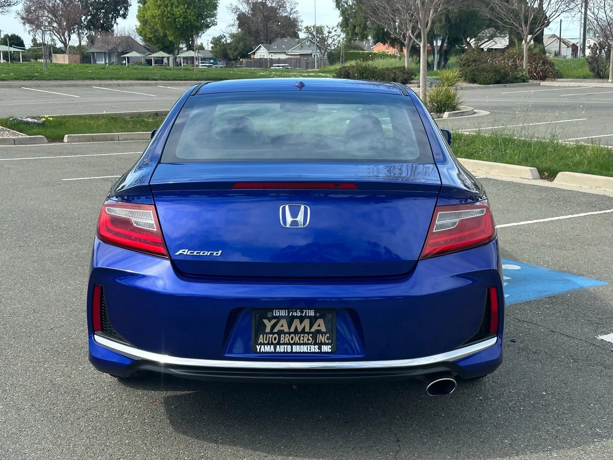 Used 2017 Honda Accord EX-L image 3