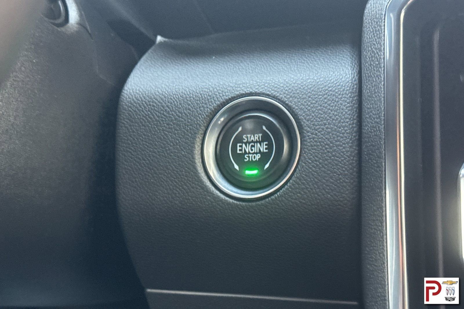 Certified 2025 GMC Acadia AT4 w/ LPO, Floor Liner Package image 27