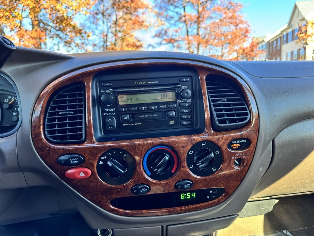 Used 2000 Toyota Tundra Limited image 22