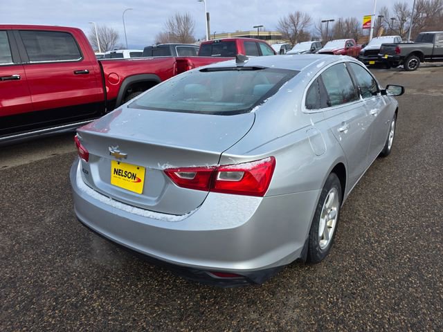 Used 2017 Chevrolet Malibu LS image 9