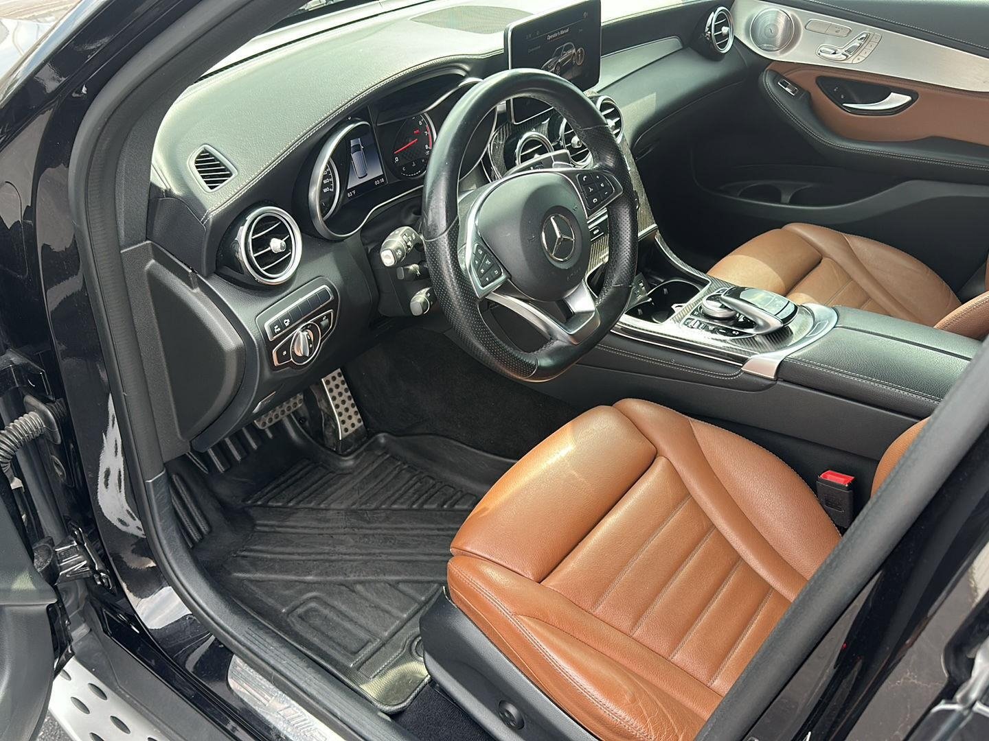 Used 2019 Mercedes-Benz GLC 43 AMG 4MATIC image 11