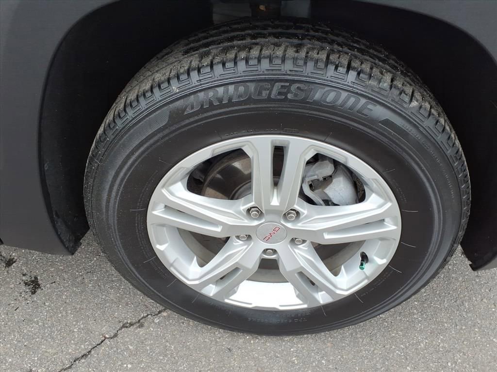 Used 2020 GMC Terrain SLE w/ Driver Convenience Package image 12