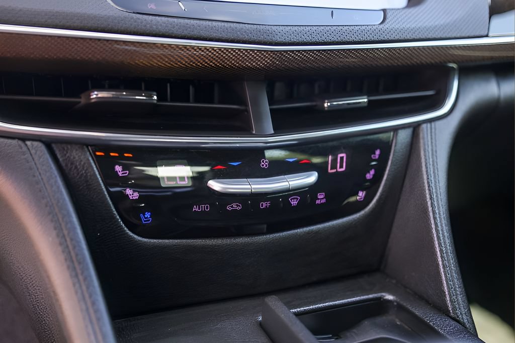 Used 2018 Cadillac CT6 Premium Luxury w/ Super Cruise Package AWD/4WD image 18