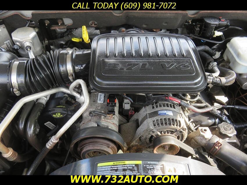 Used 2011 Dodge Dakota Big Horn image 13