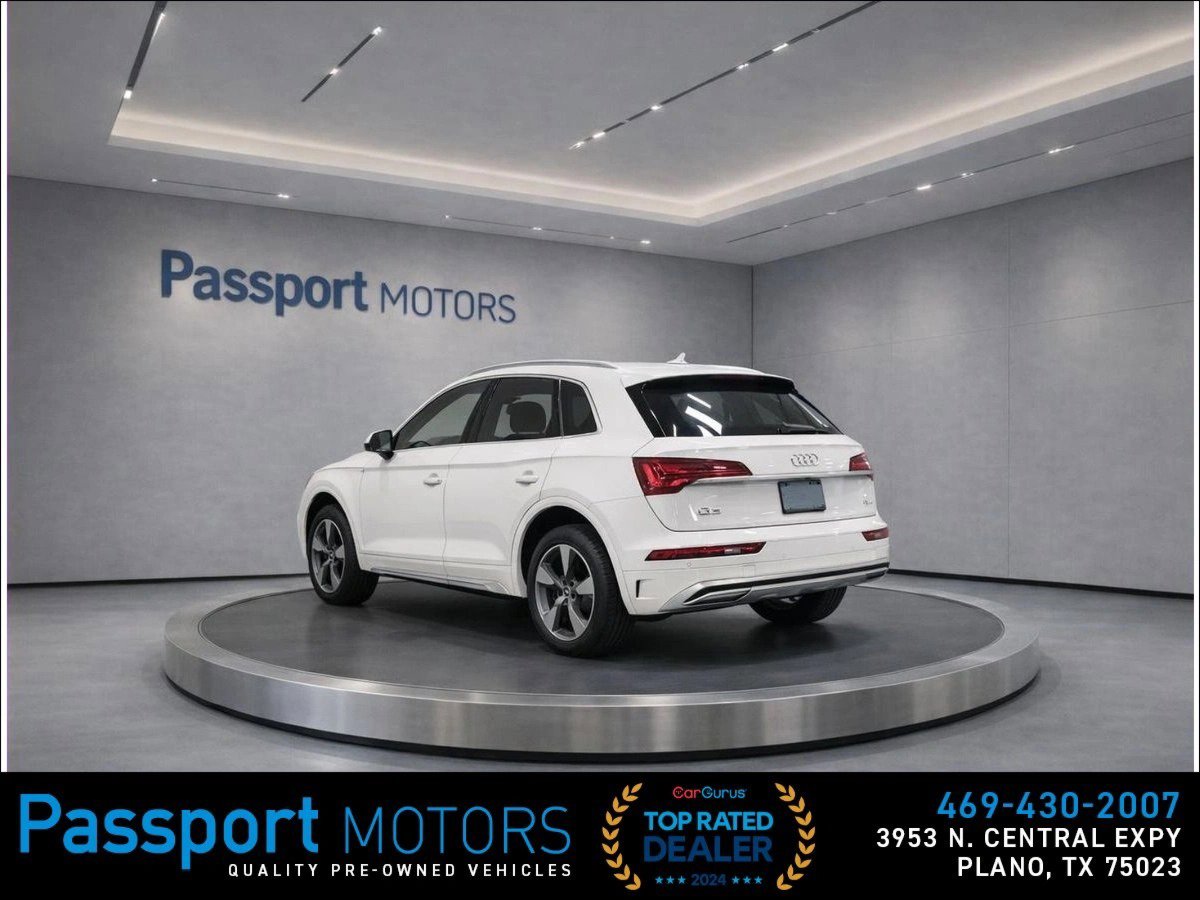 Used 2023 Audi Q5 Prestige w/ Prestige Package image 4