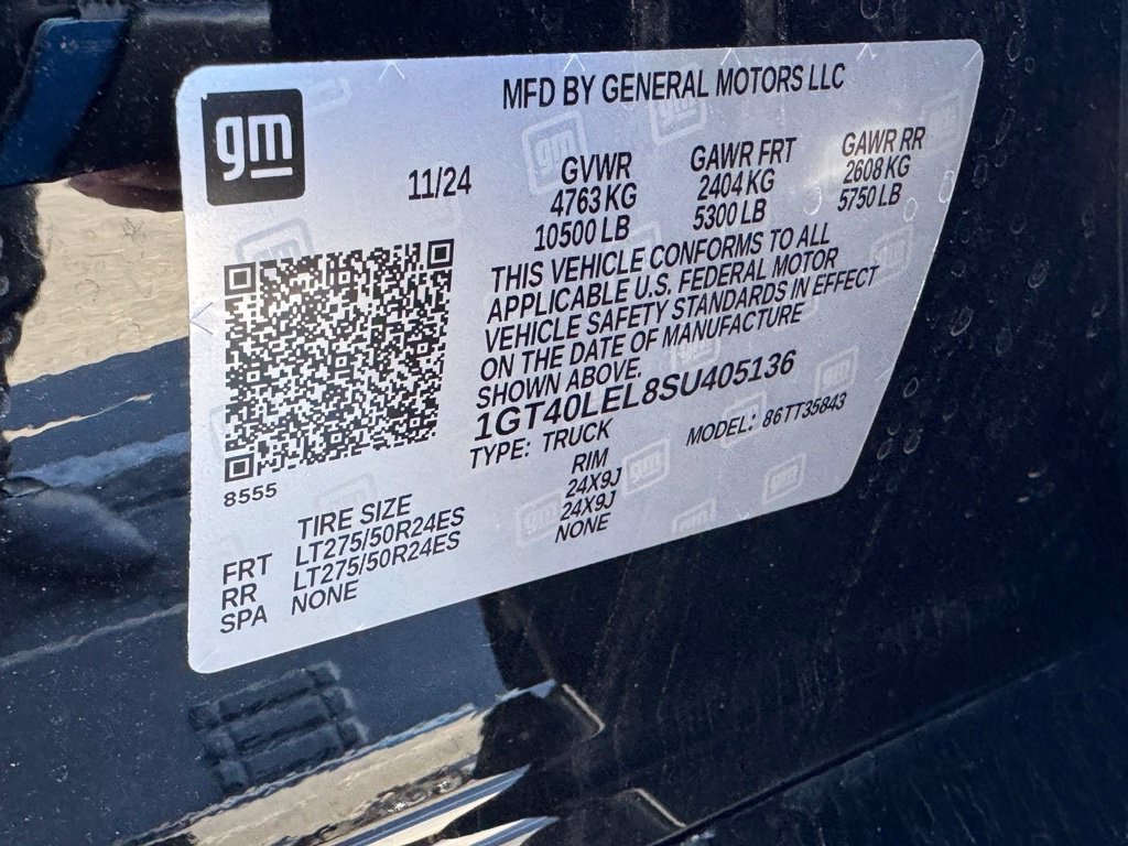 Used 2025 GMC Sierra EV Denali AWD/4WD image 8