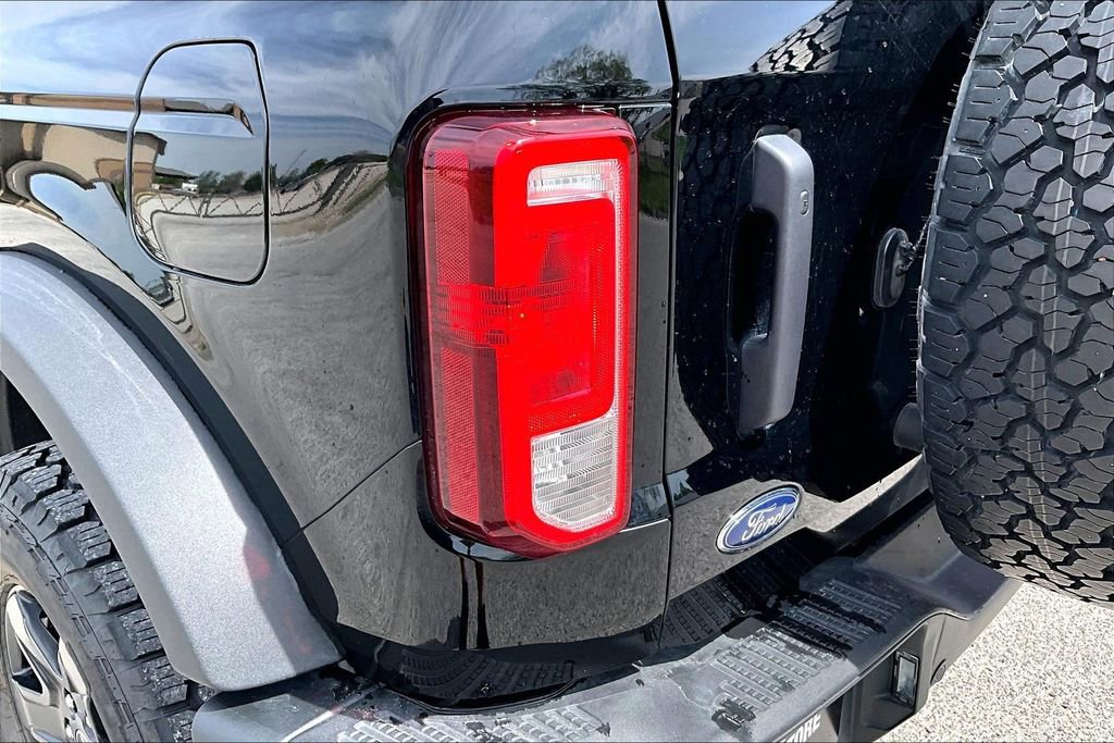 Used 2022 Ford Bronco Black Diamond image 29